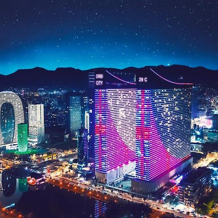 Orbi City Aparthotel Batumi Esterno foto