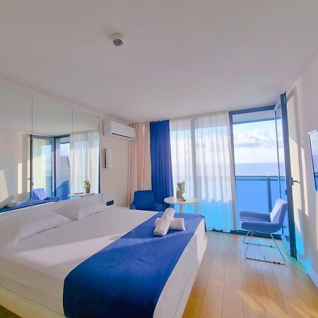Orbi City Aparthotel Batumi Esterno foto