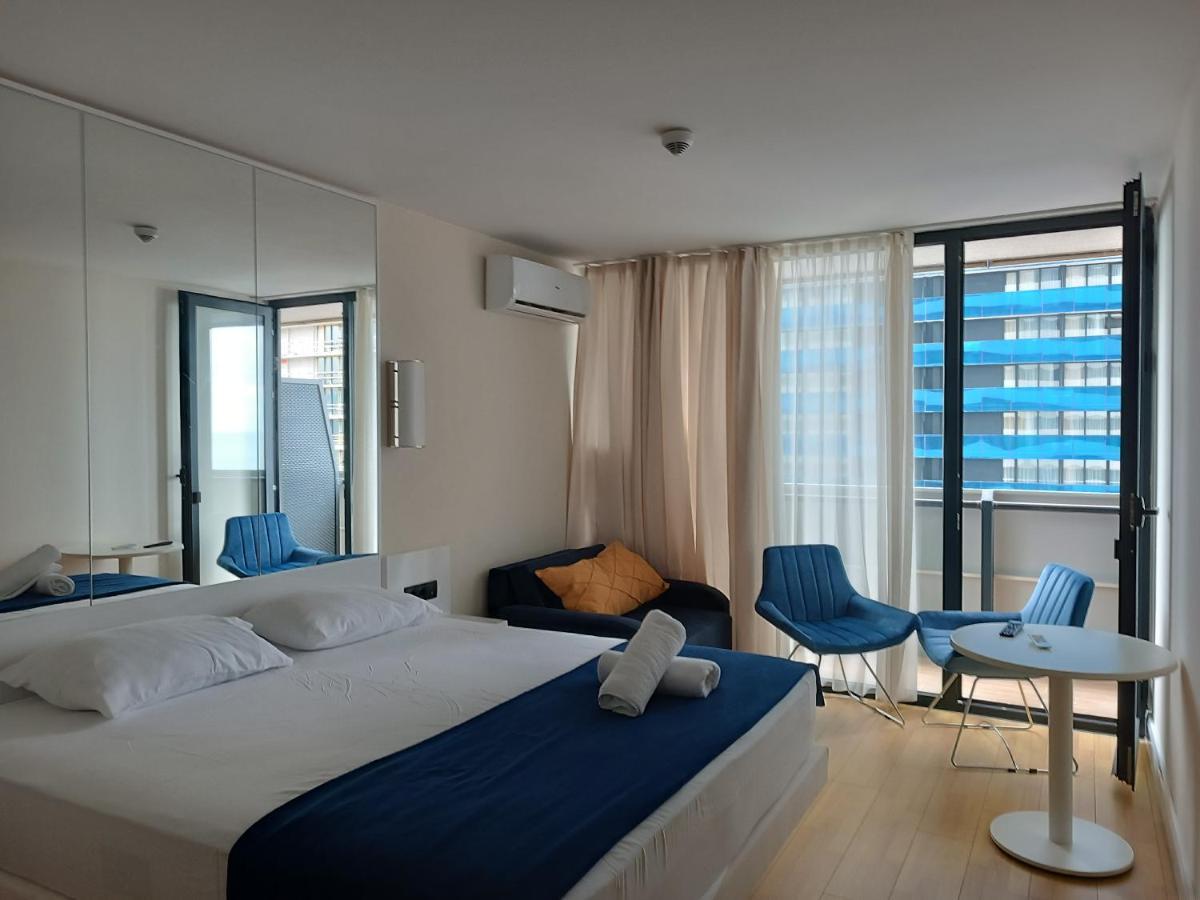 Orbi City Aparthotel Batumi Esterno foto