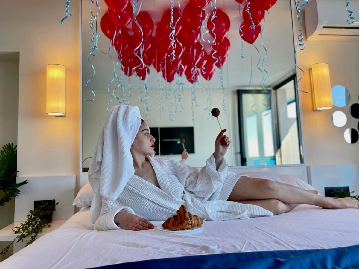 Orbi City Aparthotel Batumi Esterno foto