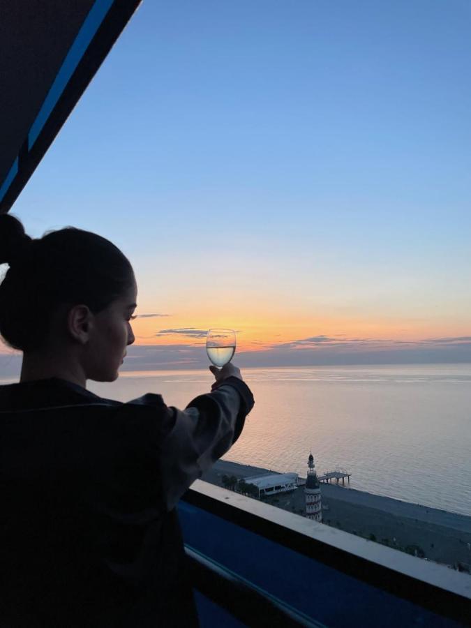 Orbi City Aparthotel Batumi Esterno foto