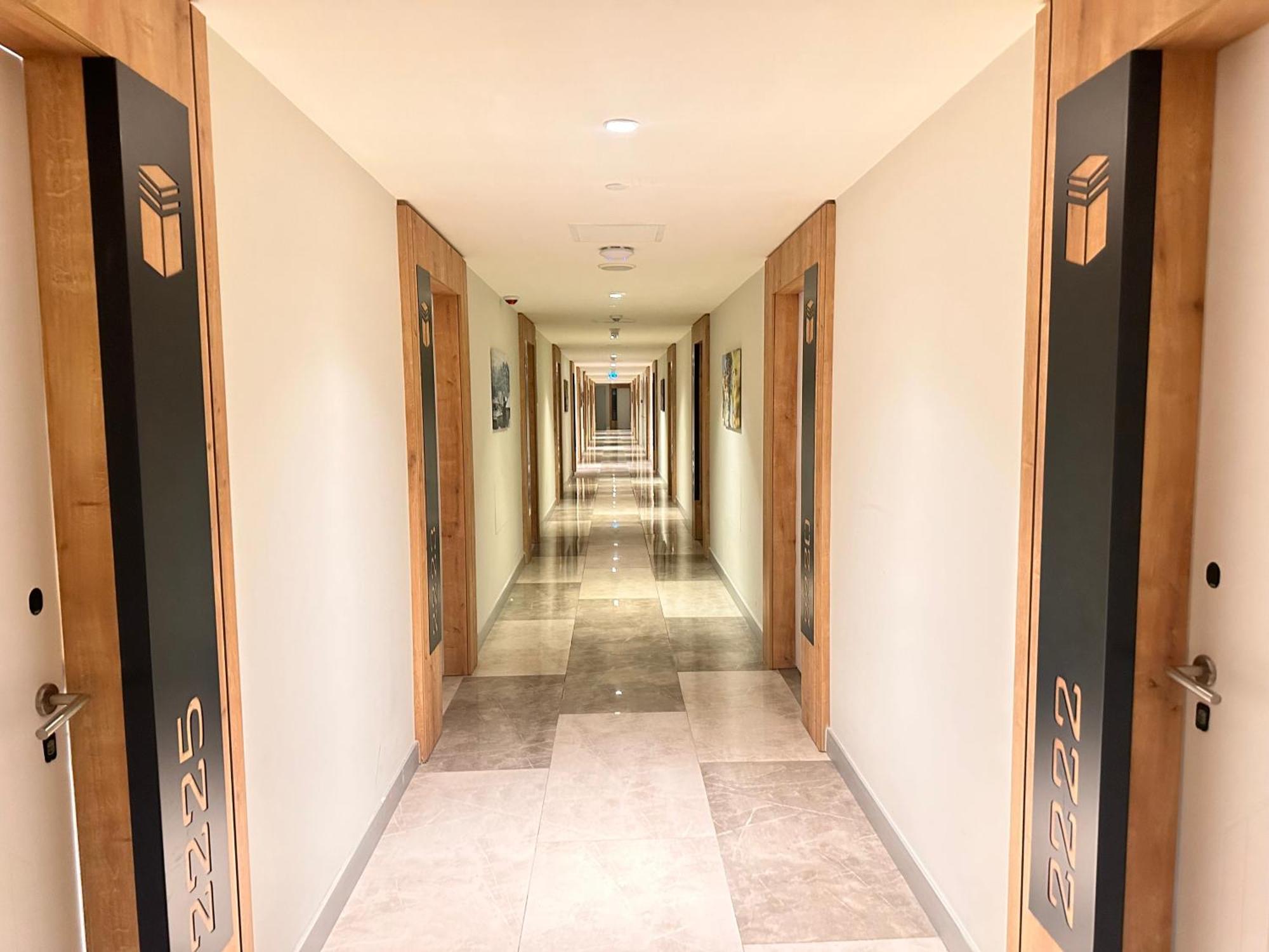 Orbi City Aparthotel Batumi Esterno foto