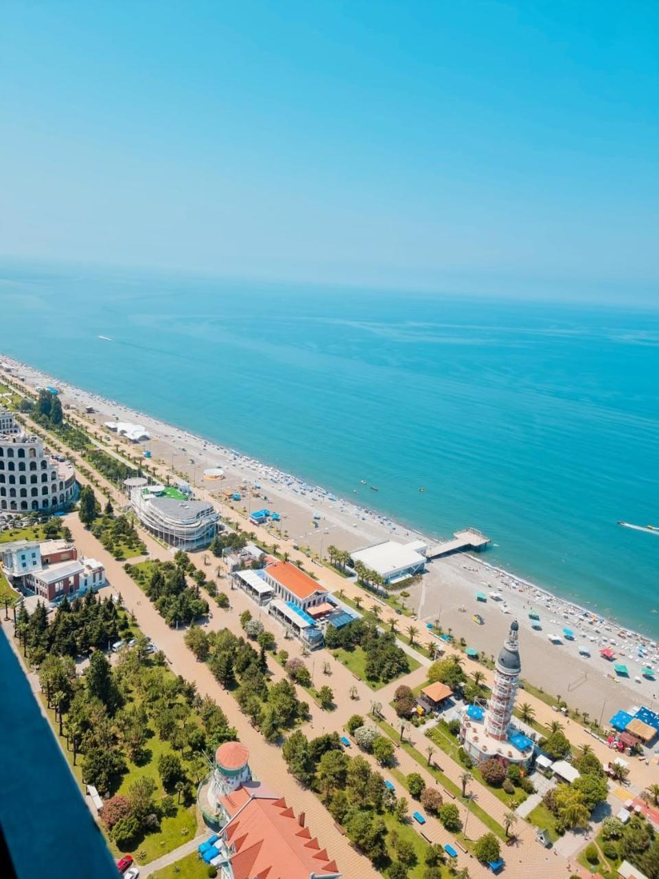 Orbi City Aparthotel Batumi Esterno foto